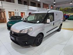 Grigio Usata 2016 Fiat Doblò Monovolume | 7990 € (Buon prezzo)