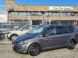Indium grey Usata 2015 VW Touran Comfortline Monovolume | 13.900 € (Buon prezzo)
