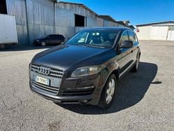 Nero Usata 2008 Audi Q7 Advanced SUV | 5990 € (Ottimo prezzo)