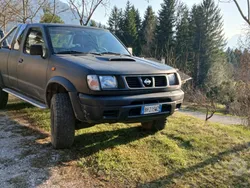 Usata 1998 Nissan Navara Pick-up | 8500 €