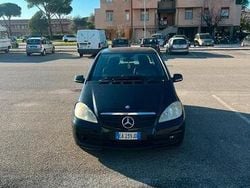 Nero Usata 2010 Mercedes A160 Tre volumi | 2400 € (Ottimo prezzo)