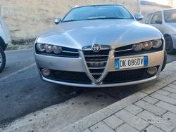 Usata 2007 Alfa Romeo 159 Station wagon | 3300 € (Cara)
