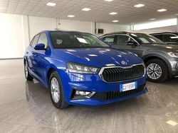 Blu Usata 2022 Skoda Fabia Ambition Due volumi | 13.200 € (Buon prezzo)