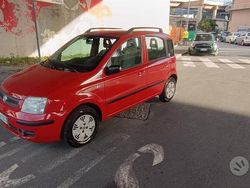 Rosso Usata 2009 Fiat Panda Dynamic Tre volumi | 3800 € (Buon prezzo)