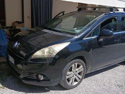 Usata 2010 Peugeot 5008 Allure Monovolume | 1500 € (Ottimo prezzo)