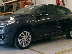 Grigio Usata 2015 Renault Mégane Tre volumi | 8000 € (Cara)