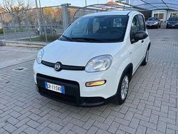 Bianco Usata 2023 Fiat Panda S Due volumi | 9990 € (Buon prezzo)