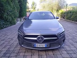 Grigio Usata 2020 Mercedes A180 Tre volumi | 19.500 € (Super prezzo)