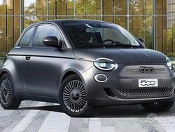Rosso Nuova 2025 Fiat 500e Due volumi | 22.500 €