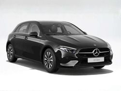 Nero Nuova 2025 Mercedes A180 Advanced Tre volumi | 33.500 € (Buon prezzo)