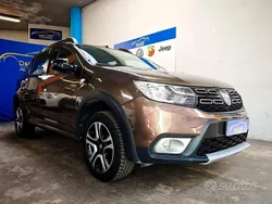 Marrone Usata 2020 Dacia Sandero Stepway Due volumi | 10.600 € (Buon prezzo)