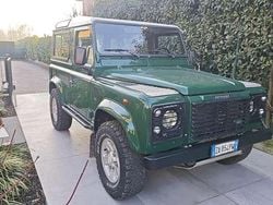 Usata 2004 Land Rover Defender Station wagon | 27.500 € (Buon prezzo)