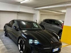 Usata 2023 Porsche Taycan 4S Performance Package Tre volumi | 74.900 € (Super prezzo)