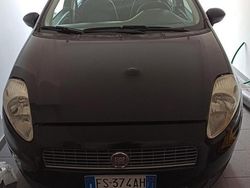 Nero Usata 2010 Fiat Grande Punto Due volumi | 2800 €