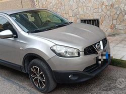 Grigio Usata 2008 Nissan Qashqai SUV | 4000 €