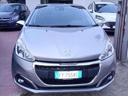 Argento Usata 2019 Peugeot 208 Signature Sky Due volumi | 7990 € (Ottimo prezzo)