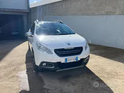 Bianco Usata 2016 Peugeot 2008 Allure SUV | 10.300 € (Buon prezzo)