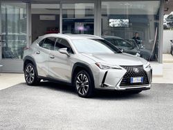 Argento Usata 2022 Lexus UX SUV | 22.400 € (Super prezzo)