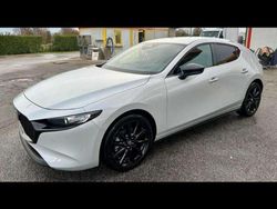 Ceramic metallic Nuova 2025 Mazda 3 Homura-Line Tre volumi | 25.750 € (Ottimo prezzo)