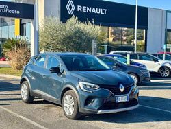 Grigio Usata 2022 Renault Captur Zen SUV | 16.490 € (Buon prezzo)