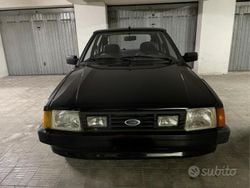 Usata 1989 Ford Escort Due volumi | 1800 €