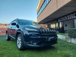 Usata 2015 Jeep Cherokee SUV | 14.300 € (Molto cara)