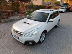 Bianco Usata 2014 Subaru Outback Trend Station wagon | 5100 € (Buon prezzo)