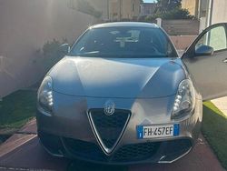 Grigio Usata 2017 Alfa Romeo Giulietta Tre volumi | 12.000 € (Buon prezzo)