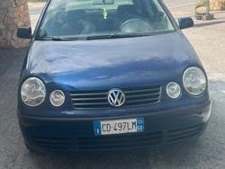 Blu Usata 2001 VW Polo Tre volumi | 1200 €