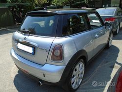 Grigio Usata 2009 Mini Cooper D Due volumi | 3990 € (Ottimo prezzo)