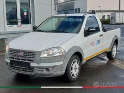 Bianco Usata 2015 Fiat Strada Pick-up | 14.679 € (Cara)