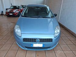Blu/azzurro Usata 2007 Fiat Grande Punto Dynamic Due volumi | 2500 € (Ottimo prezzo)