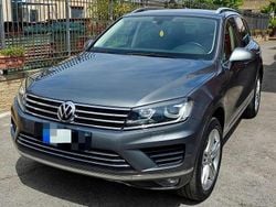 Argento Usata 2017 VW Touareg Executive SUV | 20.000 € (Ottimo prezzo)