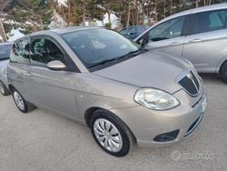 Grigio Usata 2009 Lancia Ypsilon Due volumi | 2200 € (Buon prezzo)