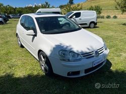 Bianco Usata 2007 VW Golf V Comfortline Due volumi | 4200 € (Cara)