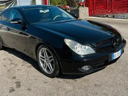 Usata 2005 Mercedes CLS320 Sport Tre volumi | 9999 €
