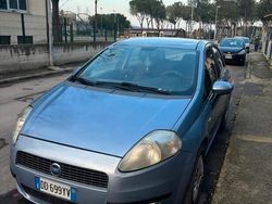 Blu Usata 2007 Fiat Punto Due volumi | 1500 €