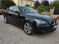 Usata 2012 BMW 530 Tre volumi | 10.900 €