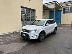 Bianco Usata 2023 Suzuki Vitara Cool SUV | 18.900 € (Buon prezzo)