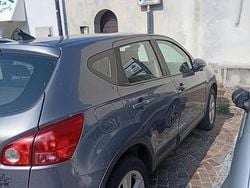 Usata 2007 Nissan Qashqai SUV | 3500 € (Buon prezzo)