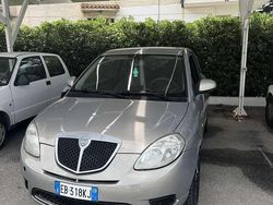 Usata 2010 Lancia Ypsilon Due volumi | 2800 € (Ottimo prezzo)