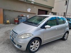 Usata 2005 Mercedes A200 Due volumi | 2990 € (Cara)