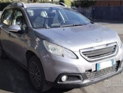 Grigio Usata 2014 Peugeot 2008 SUV | 6300 € (Molto cara)