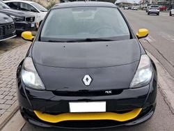 Nero Usata 2010 Renault Clio R.S. R.S. Due volumi | 15.500 € (Cara)