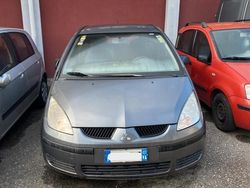 Grigio Usata 2007 Mitsubishi Colt Tre volumi | 1990 € (Buon prezzo)