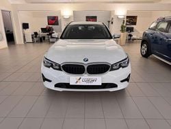 Bianco Usata 2022 BMW 318 Advantage Station wagon | 27.500 € (Buon prezzo)