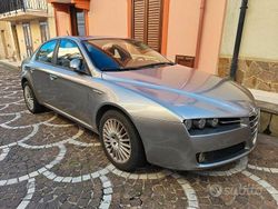 Usata 2009 Alfa Romeo 159 Tre volumi | 2300 € (Super prezzo)