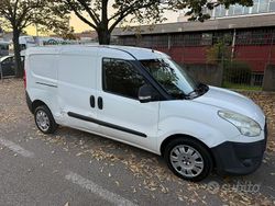 Bianco Usata 2012 Fiat Doblò Monovolume | 4950 € (Ottimo prezzo)