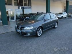 Grigio Usata 2002 Nissan Almera Tre volumi | 2200 €