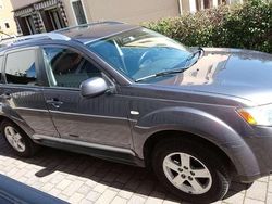 Grigio Usata 2009 Mitsubishi Outlander Instyle SUV | 6900 €